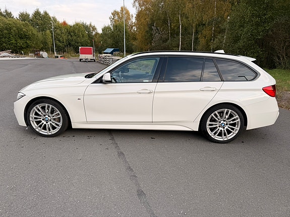 BMW 335d 3 of 12