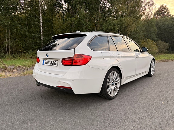 BMW 335d 9 of 12