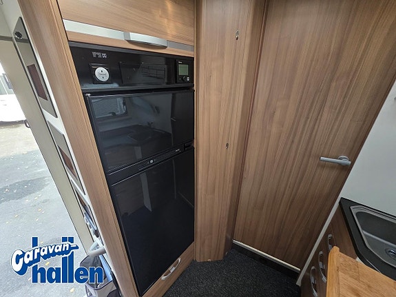 Adria Matrix 670 SL 11 of 17