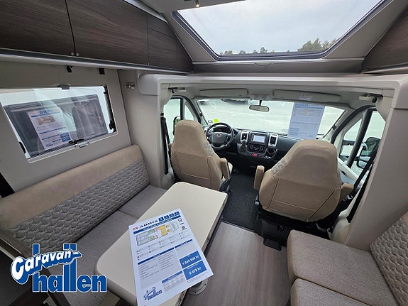 Adria Coral Supreme 670 DC 6 of 19