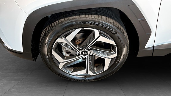 Hyundai Tucson 9 of 9