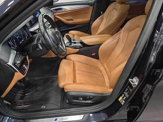 BMW 530e 11 of 23