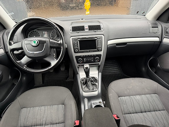 Skoda Octavia 8 of 8