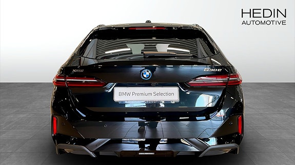 BMW 530e 7 of 12