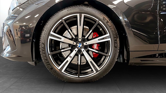 BMW 530e 9 of 12