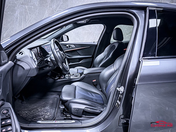 BMW 118i 10 of 27