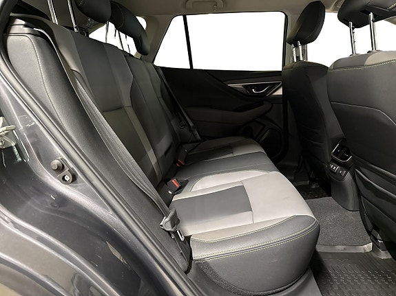 Subaru Outback 8 of 14