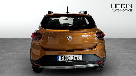 Dacia Sandero Stepway 5 of 12
