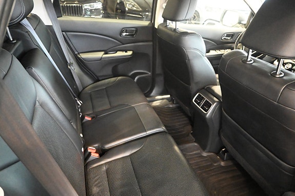 Honda CR-V 14 of 30