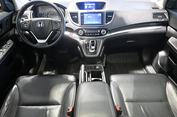 Honda CR-V 9 of 30