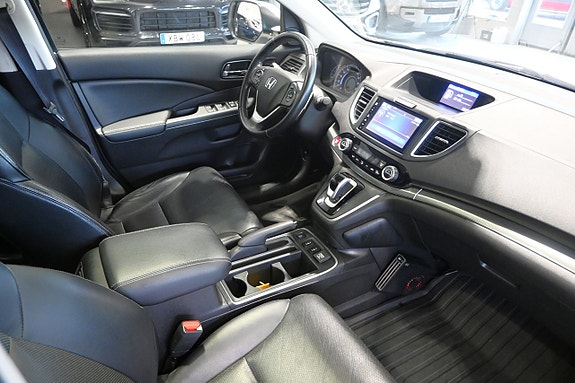 Honda CR-V 10 of 30