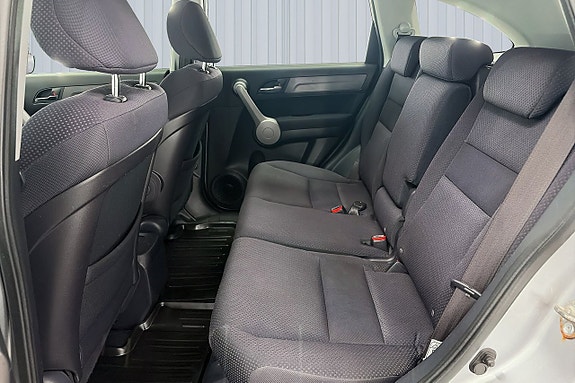 Honda CR-V 17 of 20