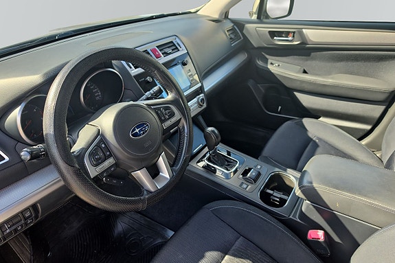 Subaru Outback 7 of 10