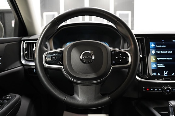 Volvo V60 Cross Country 10 of 22