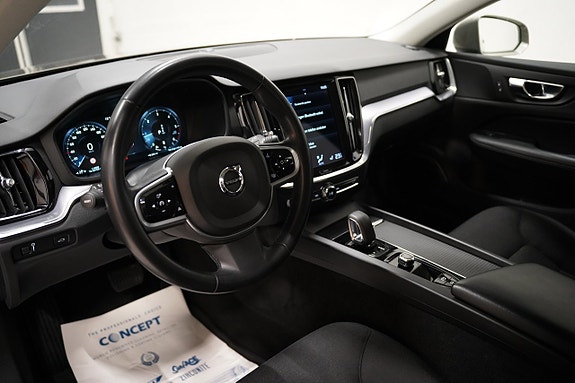 Volvo V60 Cross Country 6 of 22