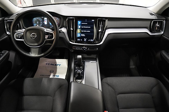 Volvo V60 Cross Country 9 of 22