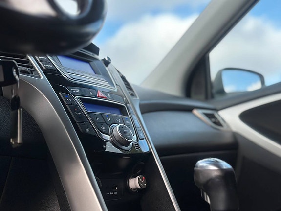 Hyundai i30 9 of 12