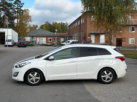 Hyundai i30 6 of 12