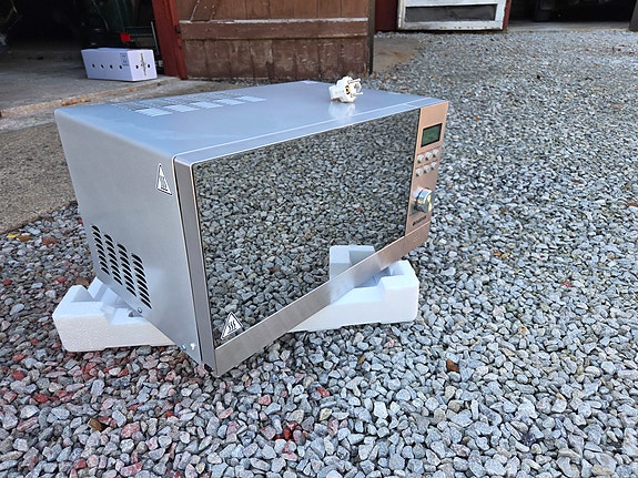 Product image 1 of 4