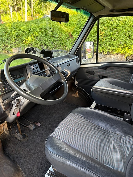 Peugeot J5 Burstner 2.5D 5 of 8