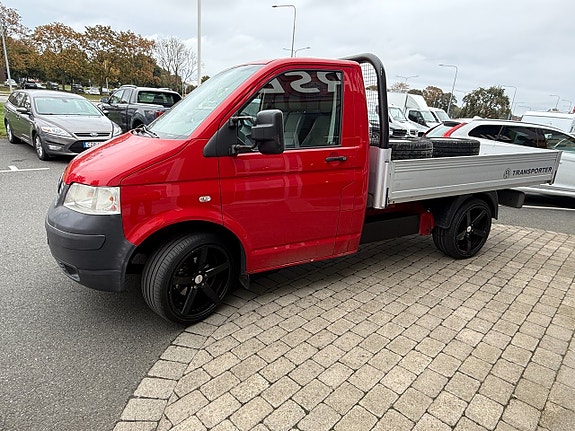 Volkswagen Transporter 3 of 6
