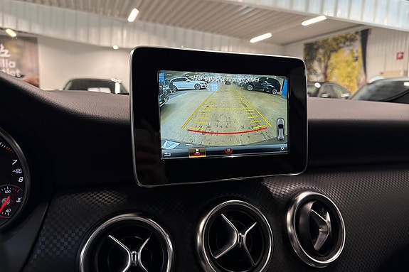 Mercedes-Benz A180 18 of 21