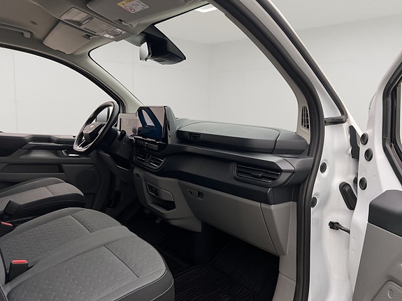 Ford Custom Tourneo 29 of 30