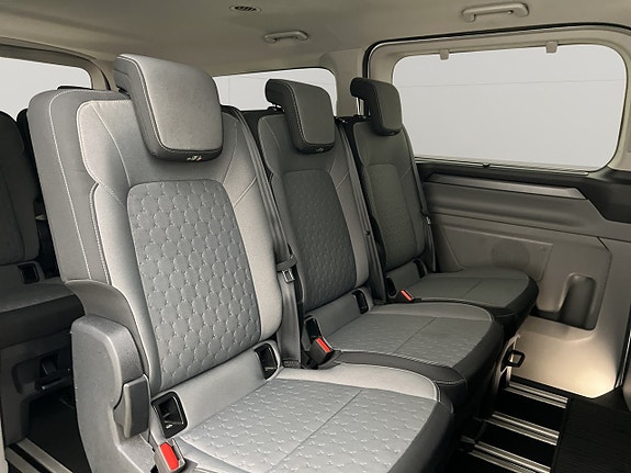 Ford Custom Tourneo 27 of 30