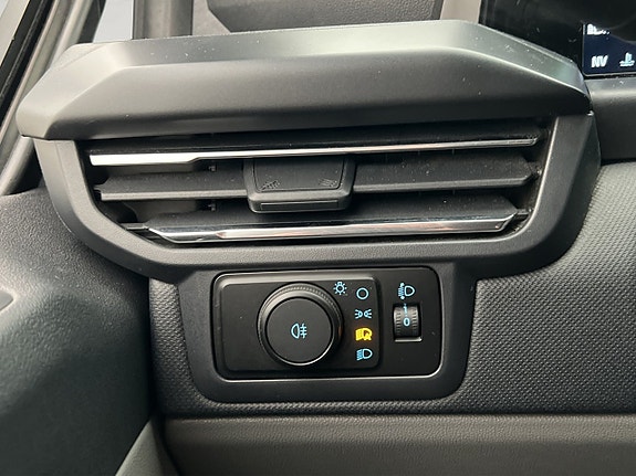 Ford Custom Tourneo 16 of 30