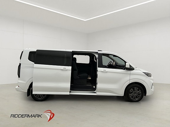 Ford Custom Tourneo 10 of 30