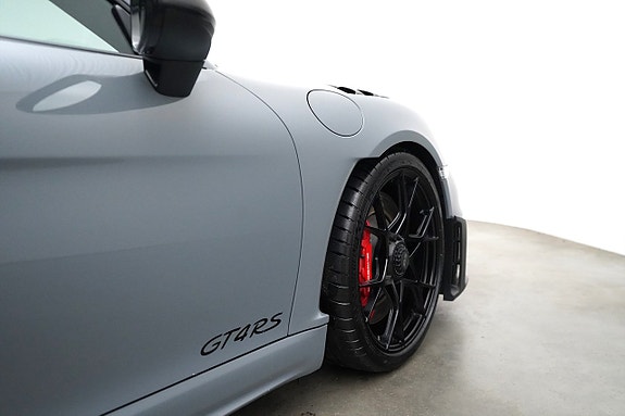 Porsche 718 Cayman GT4 RS 17 of 23
