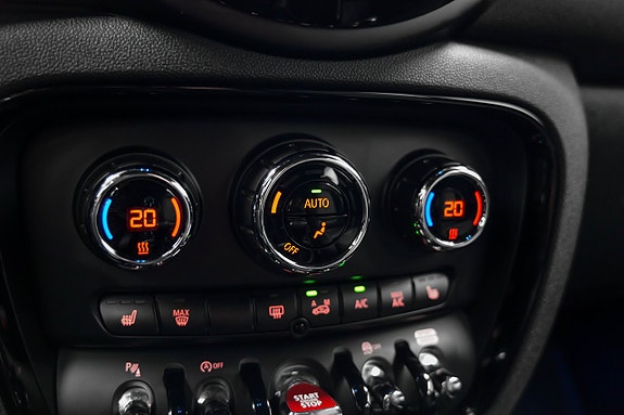 MINI Clubman Cooper S 19 of 22