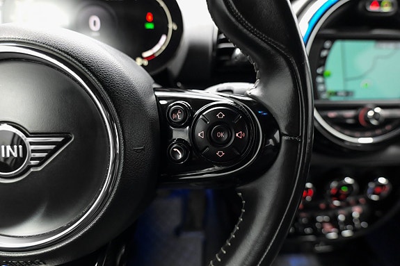 MINI Clubman Cooper S 12 of 22