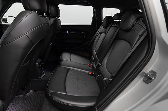MINI Clubman Cooper S 7 of 22