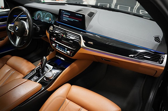 BMW 520d 13 of 30