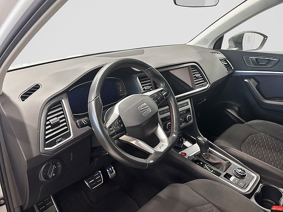 Seat Ateca 3 of 5