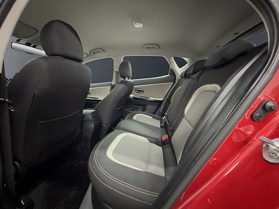 Kia Ceed 9 of 15