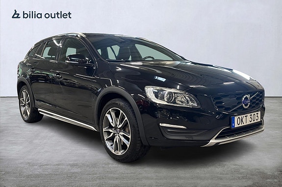 Volvo V60 Cross Country 4 of 26