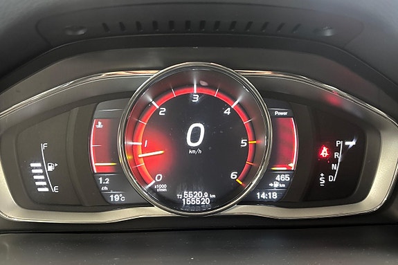 Volvo V60 Cross Country 17 of 26