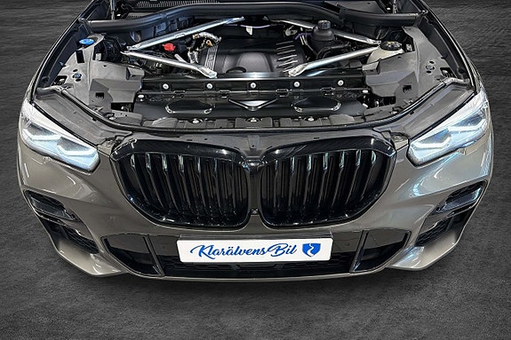 BMW X5 29 of 29