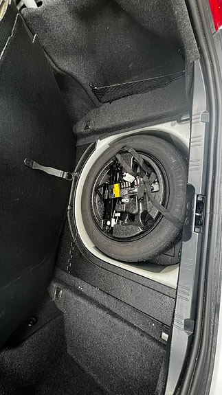 BMW 520d 8 of 11