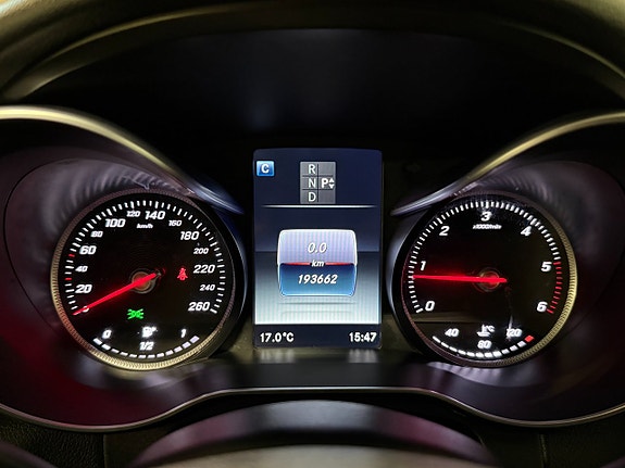 Mercedes-Benz C220 d 18 of 18