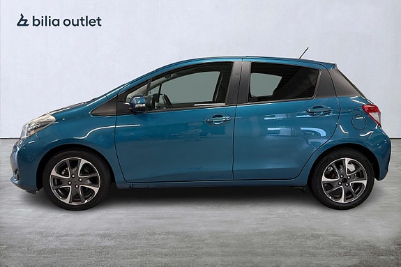 Toyota Yaris 9 of 22