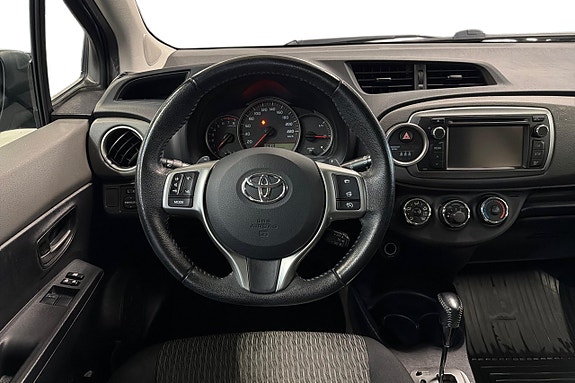 Toyota Yaris 16 of 22