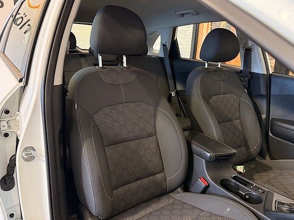 Kia Niro 15 of 26