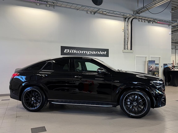 Mercedes-Benz GLE53 2 of 12