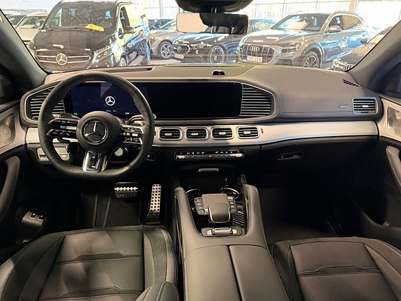 Mercedes-Benz GLE53 9 of 12