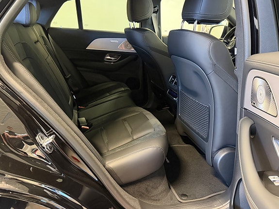 Mercedes-Benz GLE53 6 of 12