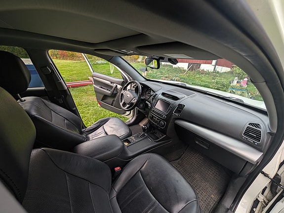 Kia Sorento 11 of 22