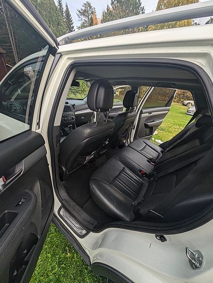 Kia Sorento 14 of 22